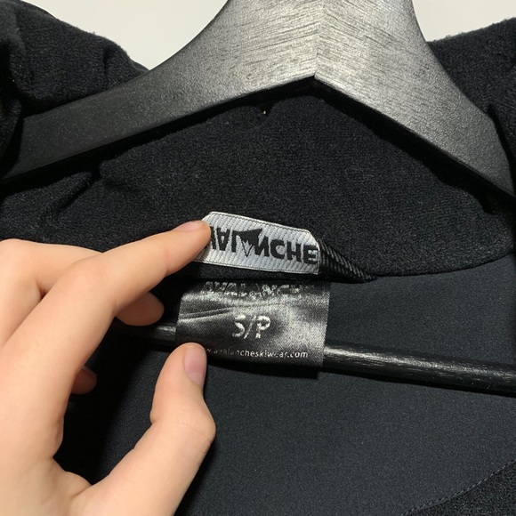 Winter coat - Picture 9 of 9